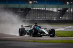 Mercedes reacts to having the W17 on track: this is how the shakedown went!