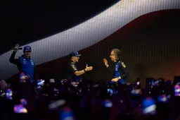 Mekies hebt bei der Präsentation der Lackierung eine wichtige Hommage an den Red‑Bull‑Gründer hervor