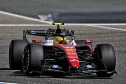 hamilton-bahrain-f1-jpg