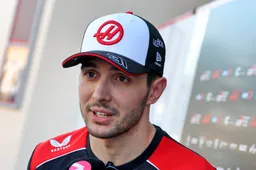 Ocon ziedend na geruchten over ontslag: 'Gast die dit heeft verzonnen krijgt flinke opdonder'