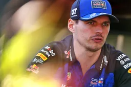 Verstappen snapt niks van de FIA, die 'veel te laat' actie onderneemt