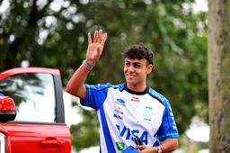 British supertalent battles F1 champions Hamilton and Verstappen: 'Pretty nuts!'