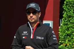 Perez eens met Verstappen en kraakt nieuwe F1-regels hard af in China