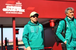 Alonso forced to lift hands off wheel by severe vibration 'discomfort'