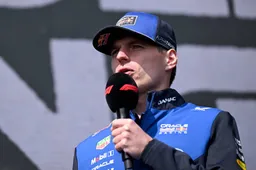 Verstappen doet zeer sombere voorspelling voor GP China