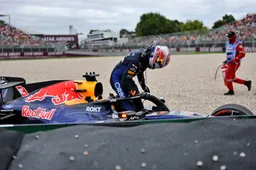 Red Bull reveals update on Verstappen's puzzling crash in Melbourne
