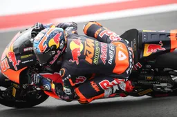 Armproblemen kosten Veijer eerste Moto2-zege ondanks ijzersterke race