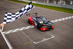 Nordschleife-winnaar Frijns heeft onbedoeld fijn nieuws voor Verstappen