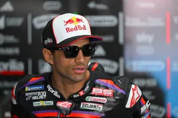 Jorge Martin zwaar gestraft voor onderuit kegelen van vier MotoGP-coureurs in Hongarije