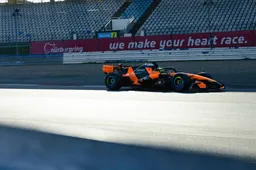 Verstappen ziet Norris in zijn voetsporen treden op de Nordschleife