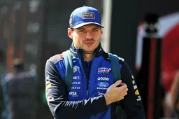 Verstappen laat alarmbellen rinkelen: 'Voel me niet goed met de auto'