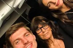 Verstappen duikt op in verjaardagsfoto's van schoonmoeder Tamsma