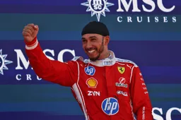 Wolff issues serious warning over Hamilton title bid: 'If he smells blood, he goes'