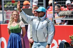Russell denkt dat Verstappen kans maakt in Oostenrijk: 'Hij ziet er heel sterk uit'