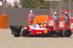 Harde klapper Leclerc legt kwalificatie in Barcelona stil