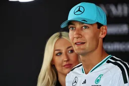 Russell bekommert zich niet meer om Antonelli of de titel: 'De druk is eraf'