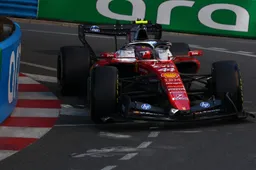 Hamilton continues fine form as Ferrari leads Verstappen in Monaco