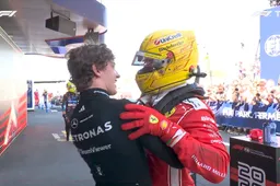Antonelli toont direct na zware klap zijn grote klasse met gebaar aan Hamilton