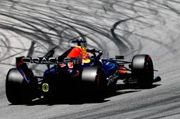 Verstappen worstelt enorm met banden in GP Barcelona: "Eigenlijk best indrukwekkend"