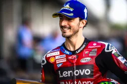 Bagnaia tekent vierjarig contract bij Aprilia na aangekondigd Ducati-vertrek
