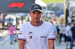 Perez kritisch op Verstappen-gericht Red Bull: 'Ik presteerde bovengemiddeld'