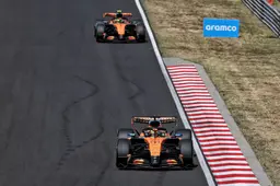 Verstappen krijgt extra kans op podium door dramatische uitvalbeurt Piastri
