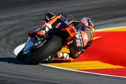 Veijer crasht in kansrijke positie uit de Grand Prix van Aragon