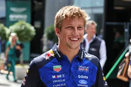 Verstappen levert Lawson belangrijke informatie voor tijdelijke promotie naar Red Bull