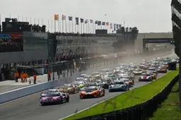 GT World Challenge | Garage 59 and Emil Frey win, Sprint Cup title continues with eight teams