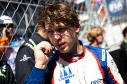 Van Hoepen P12 na late inhaalactie op Tsolov, Red Bull-junior behoudt nipt WK-leiding