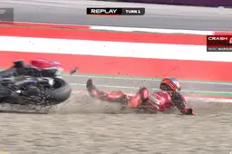 Marquez zorgt met late crash voor race tegen de klok bij Ducati
