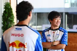 Tsunoda bevestigt gesprekken met F1-team voor zitje in 2027