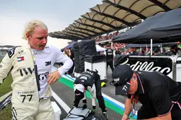 Valtteri Bottas takes extraordinary route to Singapore Grand Prix