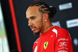 Hamilton beschermt Vasseur en ziet dé sleutel voor succes van Ferrari