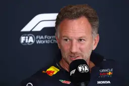 Horner krijgt felicitaties van Red Bull-top na zeges Verstappen