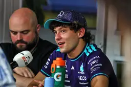 Mercedes haalt 'mislukte' upgrade alleen van Russells auto in Singapore