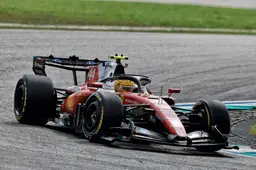Hamilton wordt wéér onderzocht door de stewards na zoveelste incident