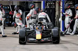 Gefrustreerde Verstappen somt lang problemenlijstje van Red Bull op na race in Austin
