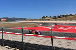 Verstappen Racings eerste testkilometers in Portimao direct onderbroken door gele vlaggen