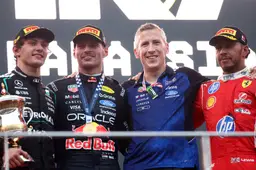 Hamilton zag Verstappen wegrijden na Ferrari-misser: 'Niet met die jongens naar het casino'