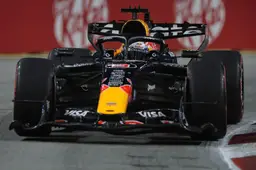 F1 LIVE | Follow the Sprint of the Singapore Grand Prix here