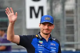 Verstappen start zondag in Singapore met andere Ford-bolide