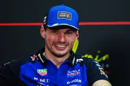 Verstappen krijgt nieuw Nederlands volkslied te horen op podium in Maleisië