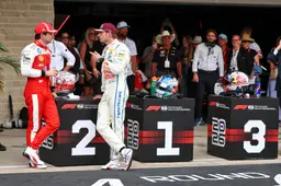 Leclerc genoot van duel met Verstappen en legt uit waar Ferrari winst misliep