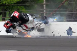 Bourdais suffers multiple fractures in Indy crash