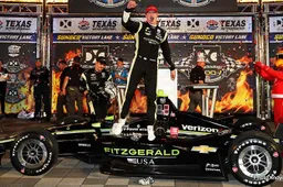 Indycar Texas: Newgarden wins after late charge