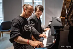 Lewis impresses with piano rendition of Adele song