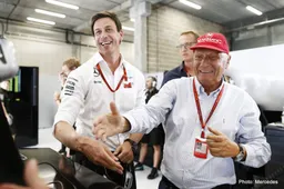 Wolff: Niki's passing leaves a void in Formula 1