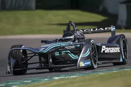 Massa: Formula E completely different to anything I've driven
