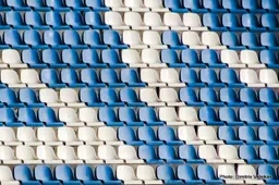 Formula 1 to start season with empty grandstands?